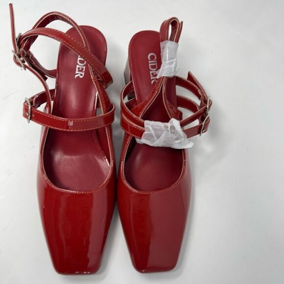 Cider Patent Red Strappy Point Toe Slingback Chunky Heels Size 38 NWOT - Picture 2 of 6